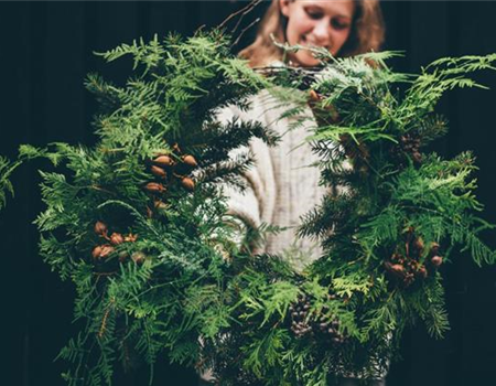 ADVENT, ADVENT – EIN KERZLEIN BRENNT!